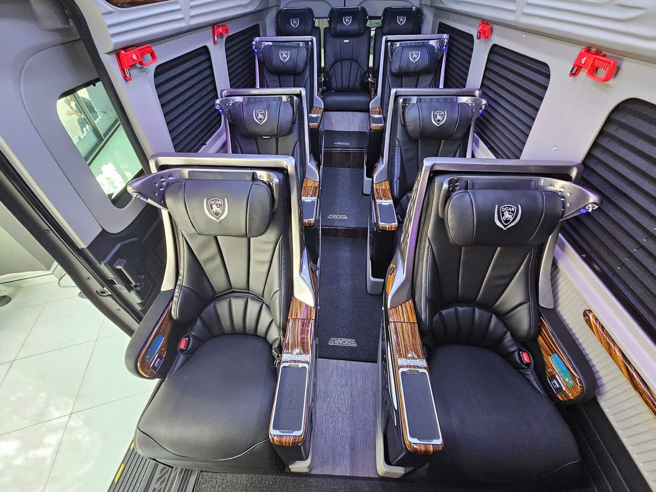 Dịch Vụ Cho Thuê Xe Limousine Uy Tín Từ TP.HCM đến Malibu Vũng Tàu
