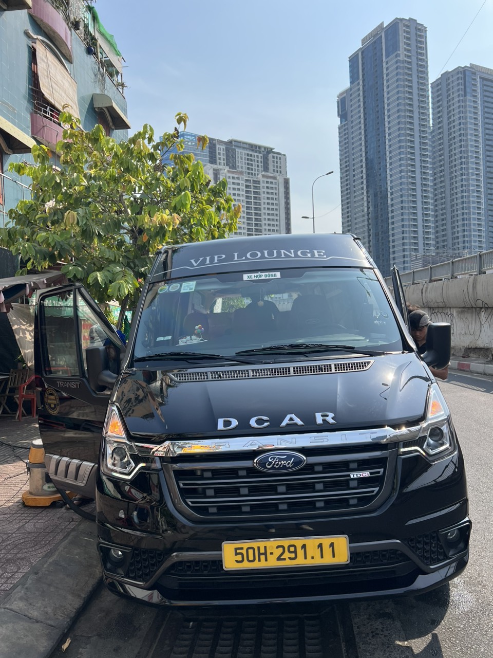 Dịch Vụ Thuê Xe Limousine ASM Car Rental: Chuyến Đi Hoàn Hảo Đến Sanctuary Hồ Tràm