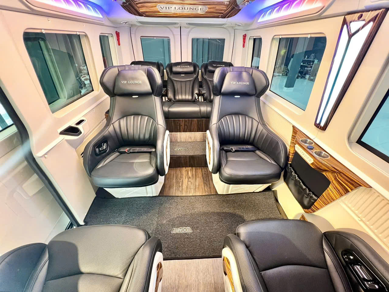 Dịch Vụ Thuê Xe Limousine Chuyên Nghiệp Đến The Imperial Hotel Vũng Tàu