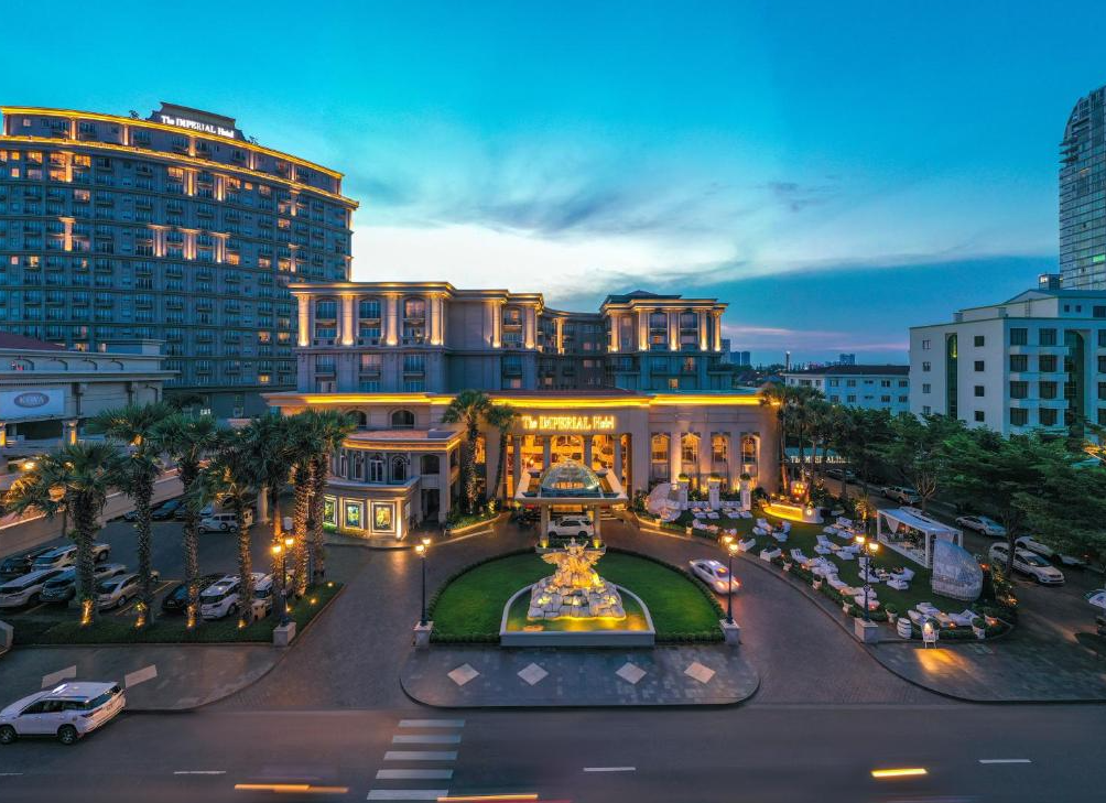 Dịch Vụ Thuê Xe Limousine Chuyên Nghiệp Đến The Imperial Hotel Vũng Tàu