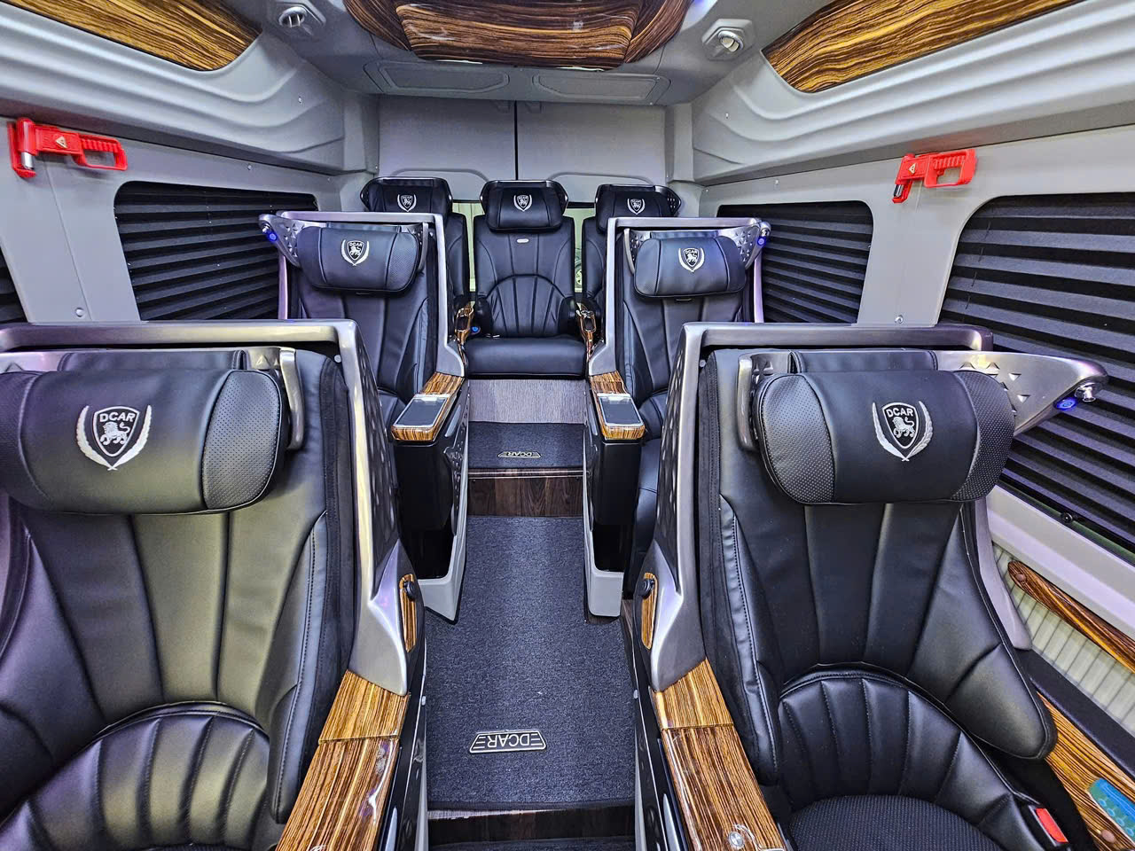 Hành Trình Limousine Tại Ladalat Hotel Và Dịch Vụ Đa Dạng Của ASM Car Rental