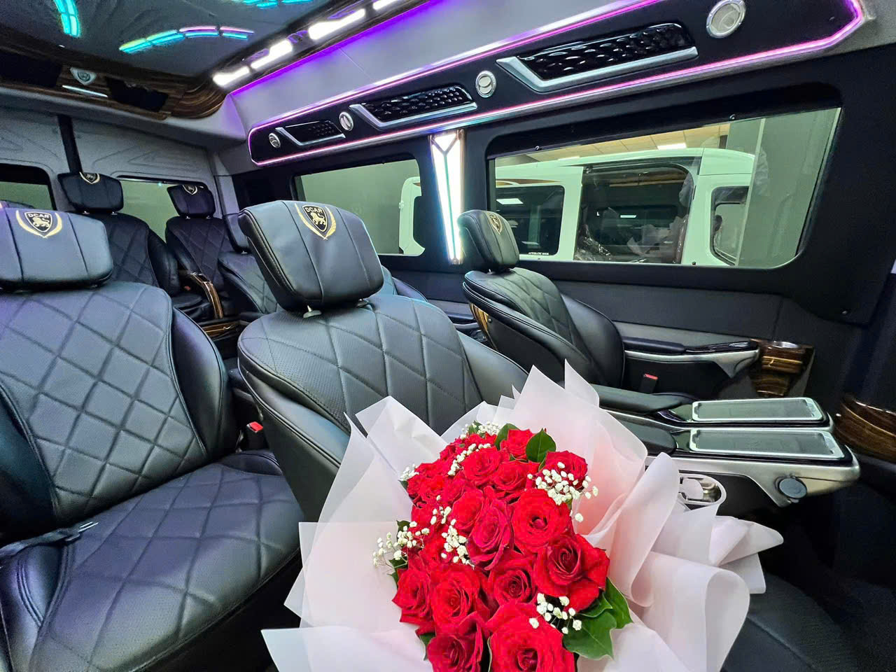 Thuê Xe Limousine Đi Dalat Palace – Dịch Vụ Di Chuyển Tối Ưu Từ TP.HCM