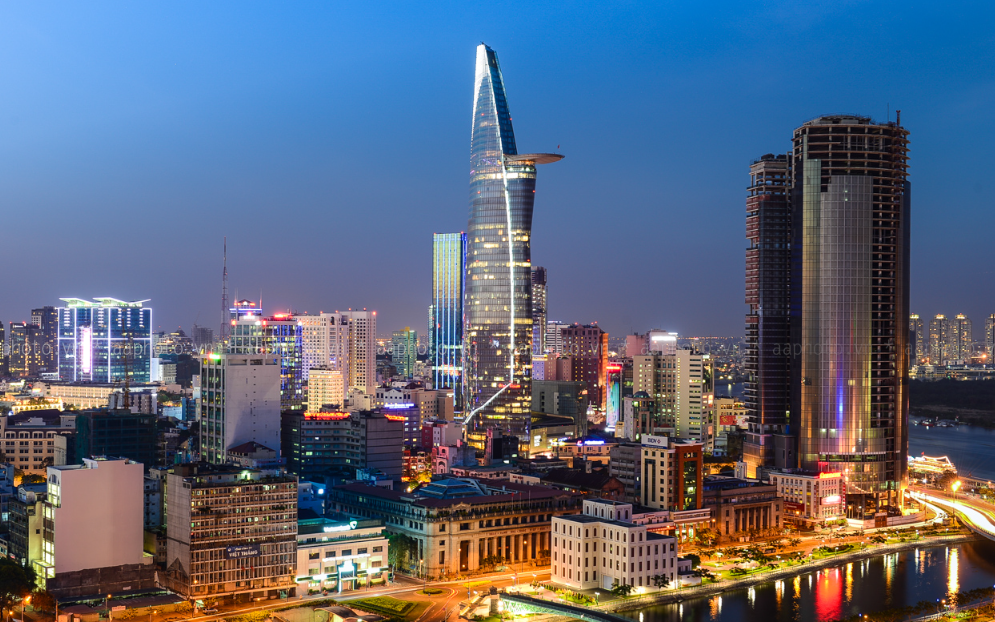 Dịch Vụ Cho Thuê Xe Carnival Đi Công Tác Chuyên Nghiệp Tại TP. Hồ Chí Minh