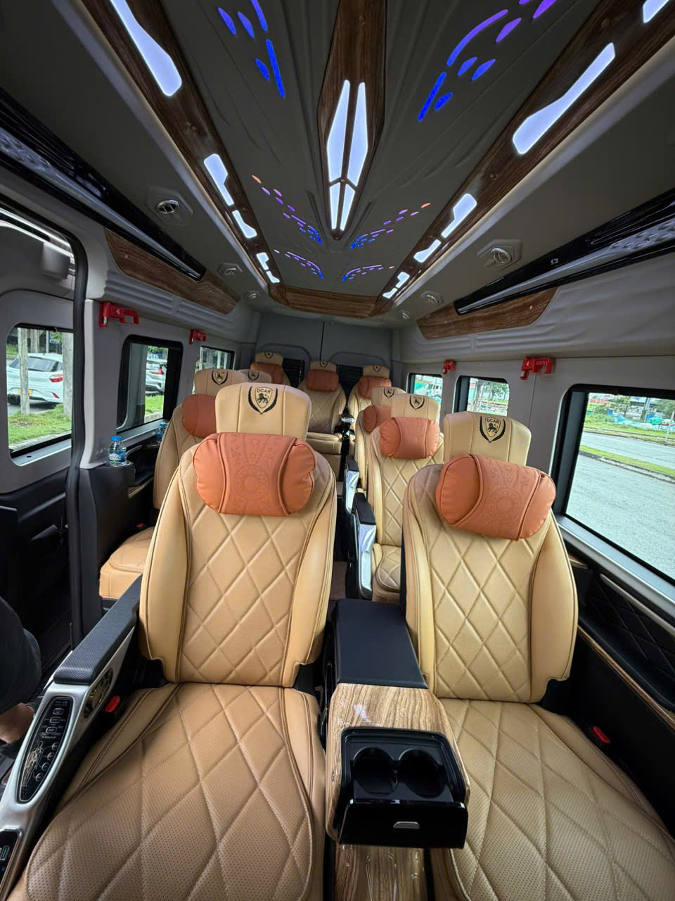 Dịch Vụ Thuê Xe Limousine Dài Hạn Cho KCN – Tối Ưu Chi Phí Doanh Nghiệp