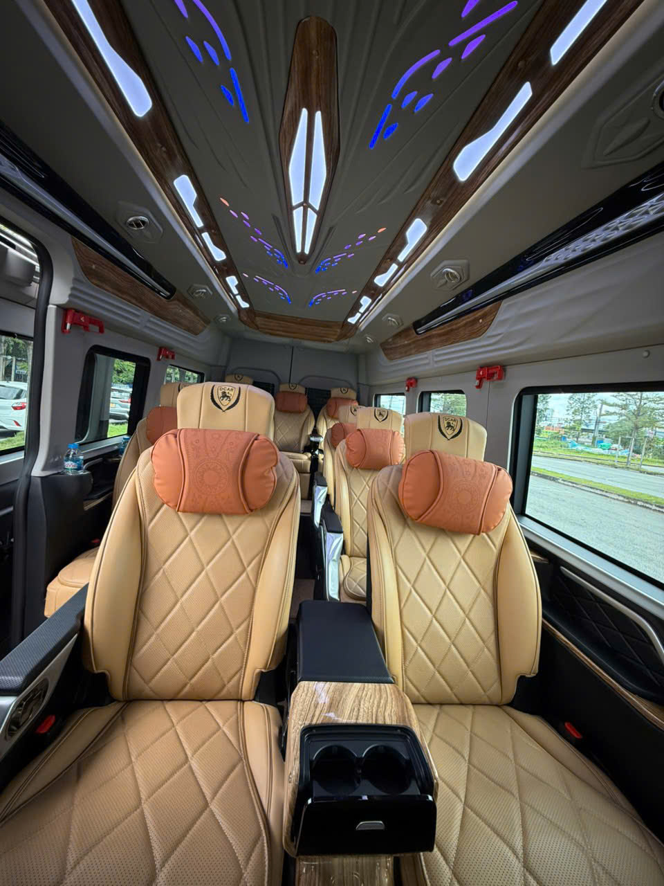 Dịch Vụ Cho Thuê Xe Limousine Đồng Nai: Giải Pháp Di Chuyển Riêng Tư Và Đẳng Cấp