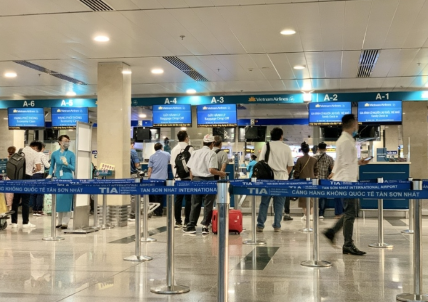 Dịch Vụ Thuê Xe Limousine Đưa Đón Sân Bay Long Thành 24/7