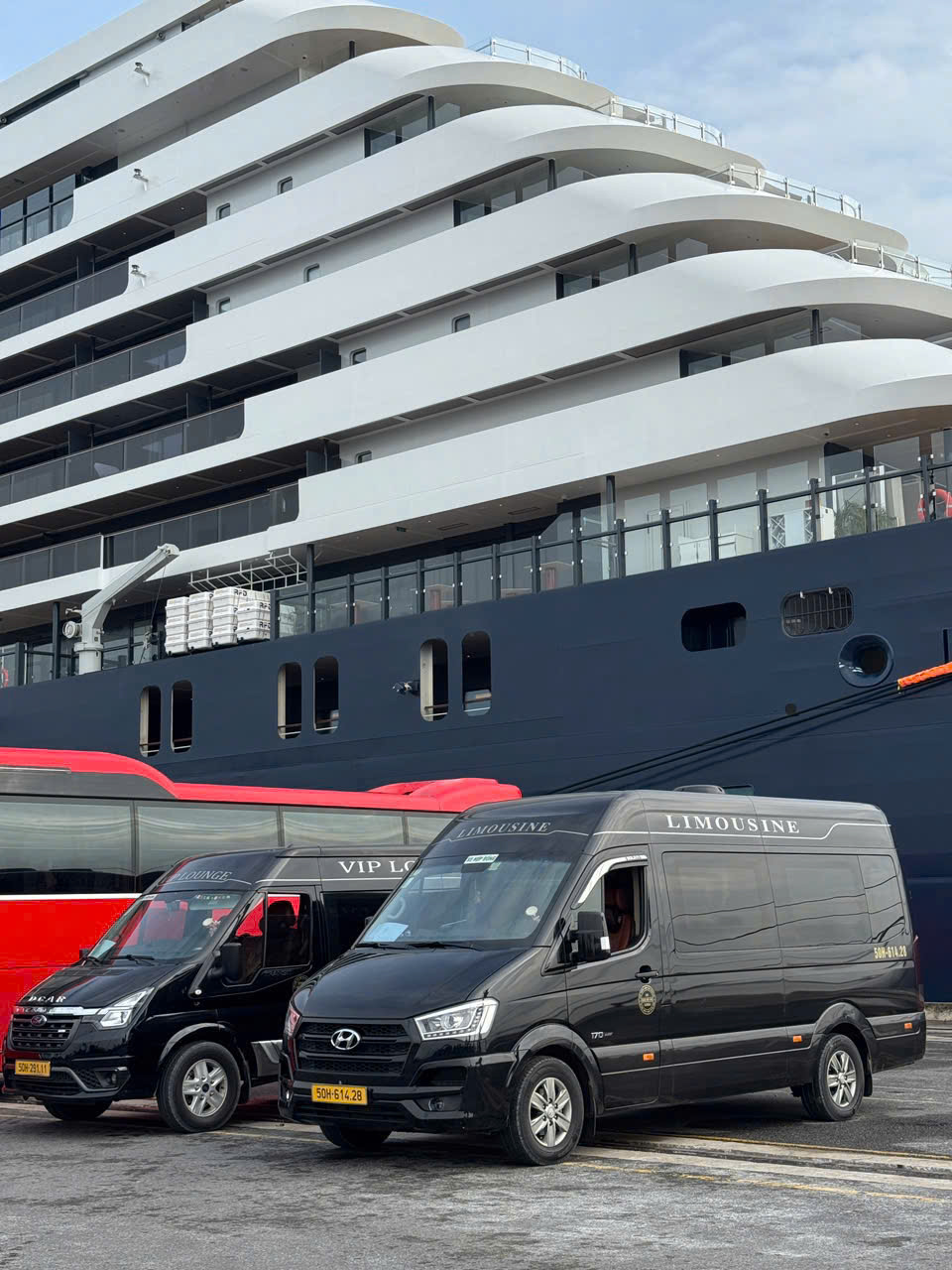 Top 5 Lý Do Nên Đi Sân Bay Long Thành Bằng Xe Limousine