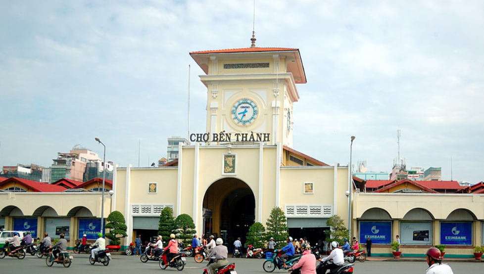 CITY TOUR TP.HCM CÙNG LIMOUSINE ASM CAR RENTAL: ĐẲNG CẤP KHÁM PHÁ SÀI THÀNH TRONG TẦM TAY