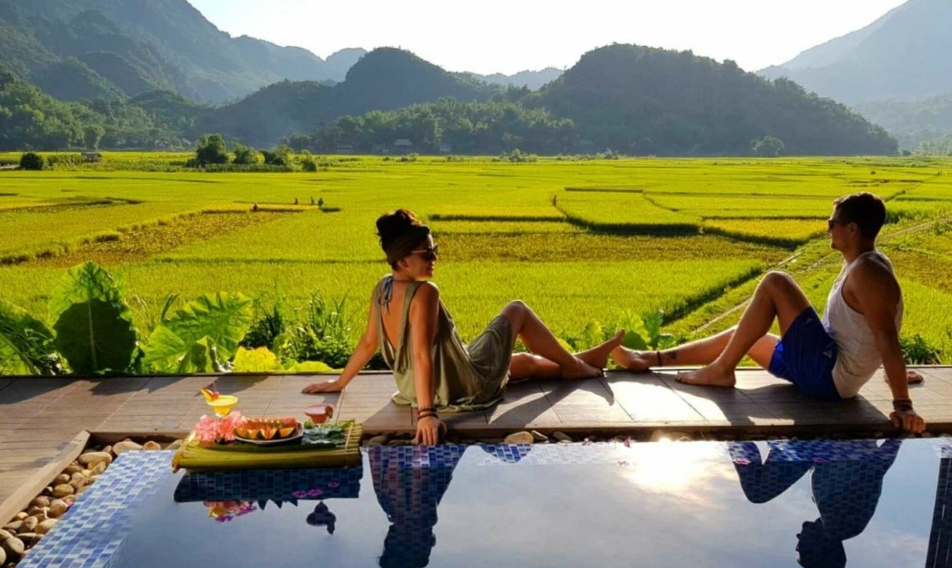 Đổi Gió Cuối Tuần: Trốn Phố Lên Mai Châu Trong Ngày Thảnh Thơi Bằng Xe Limousine Cực Chill
