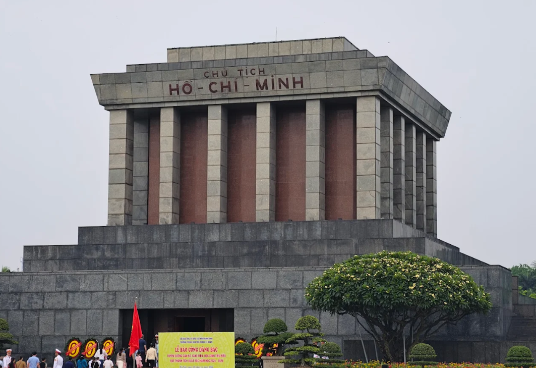 Limousine ASM Car Rental – Chìa Khóa Cho Những Hành Trình Du Lịch Đẳng Cấp & Trọn Vẹn